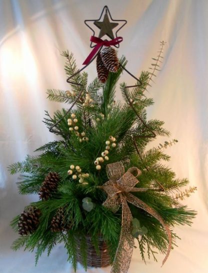 Christmas Tree Basket (XM14-04)