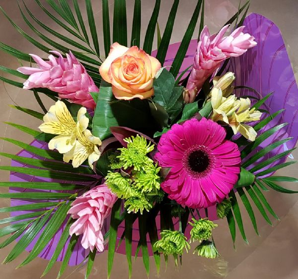 Love from the Tropics Bouquet (VD17-01)