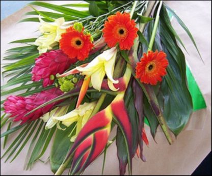 Tropical Super-Bunch with Gerbera (VD08-06g)