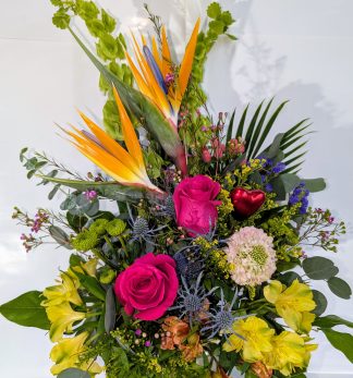 Designer's Choice Valentine Bouquet-Tropical (CFV25-90T)